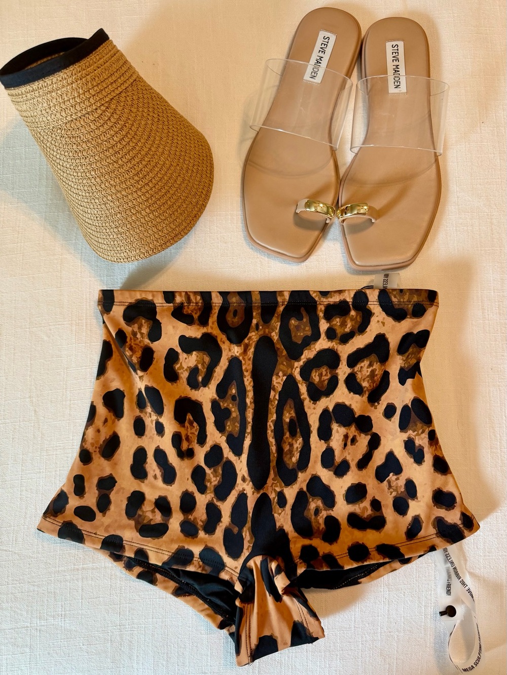 TA3 Mega Sculpting Boy Shortie Swim Bottom Symmetric Leopard XS NWT